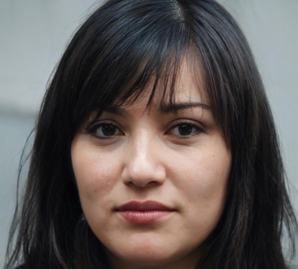 Портрет Олени Мірошниченко